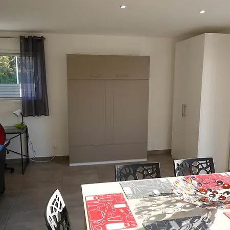 Alouette France Апартаменты Пессак